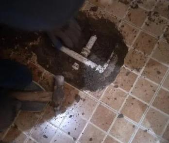 八公山卫生间漏水维修公司为您分享下卫生间渗水如何处理及注意事项